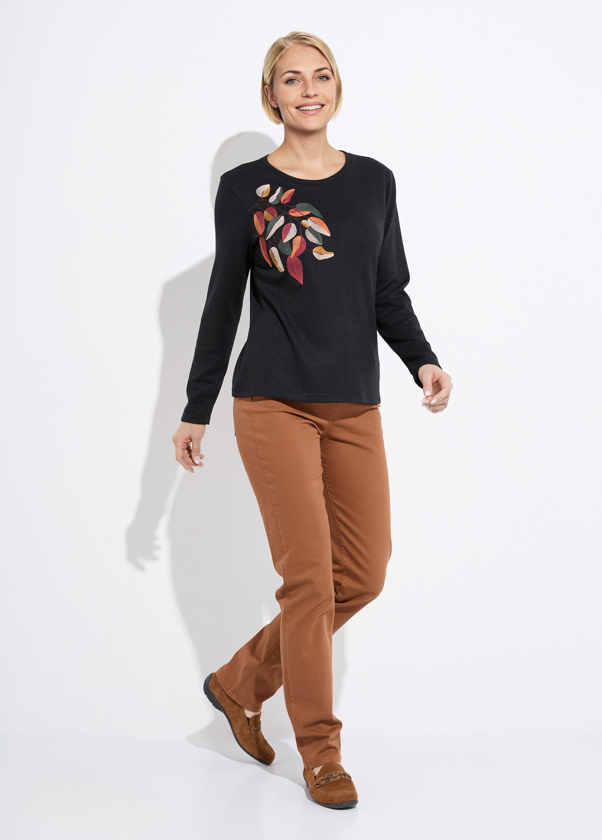 T-shirt_col_rond_uni_brodé_manches_longues_Noir_SF1_slim