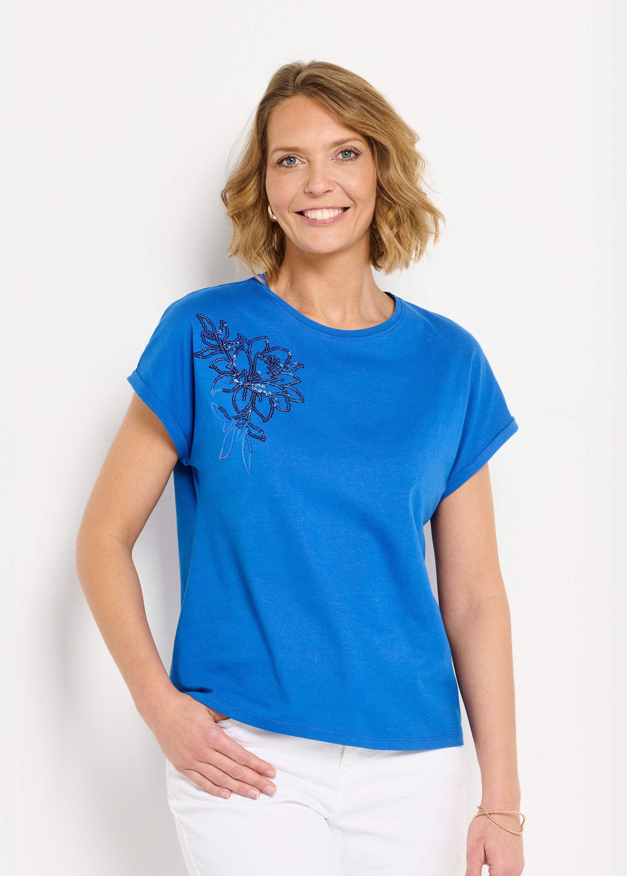 Camiseta_de_algodón_lisa_con_mangas_cortas_y_lentejuelas._azul_duro_FA1_slim