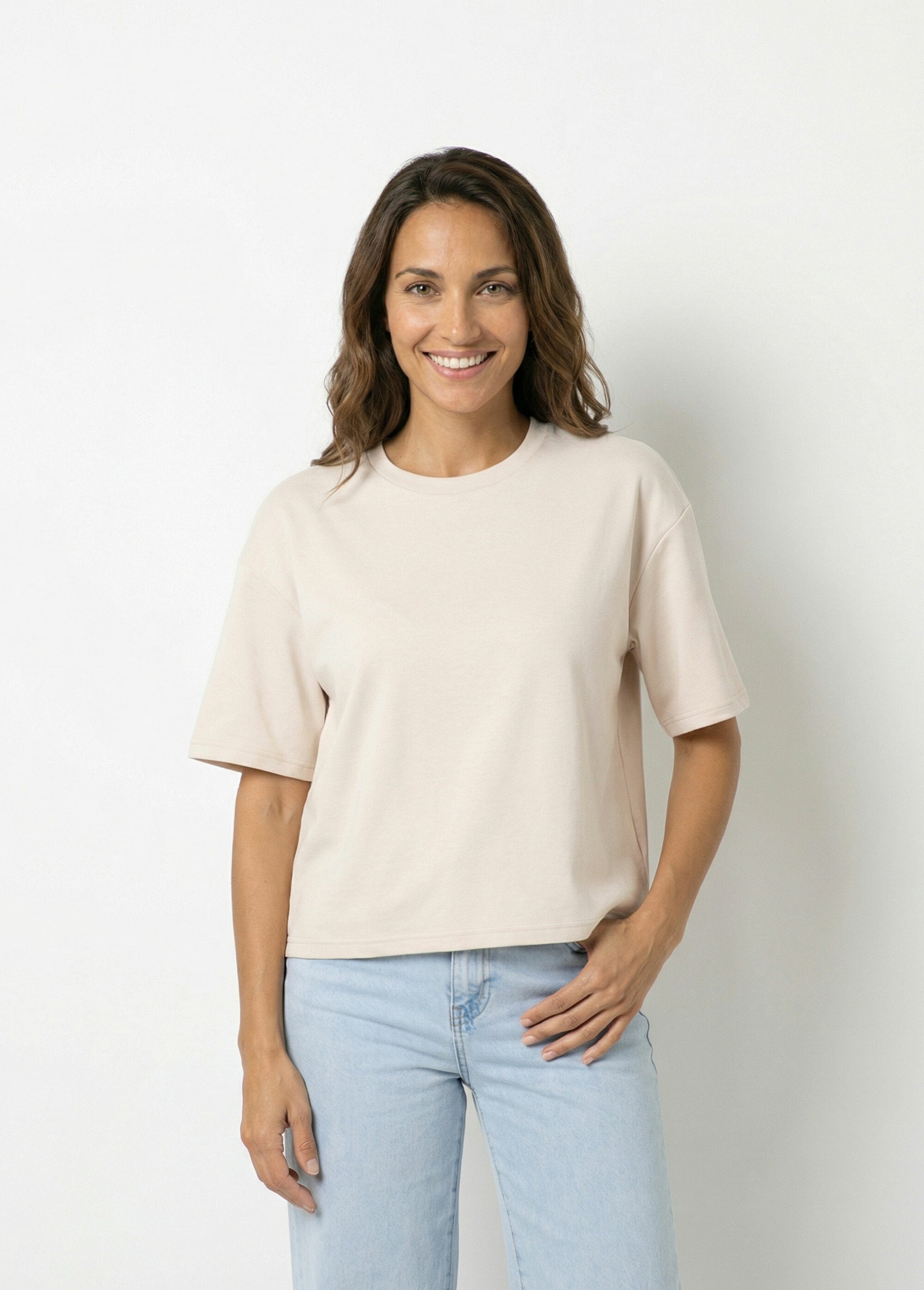 Camiseta_holgada_de_manga_corta_elástica_Beige_FA1_slim