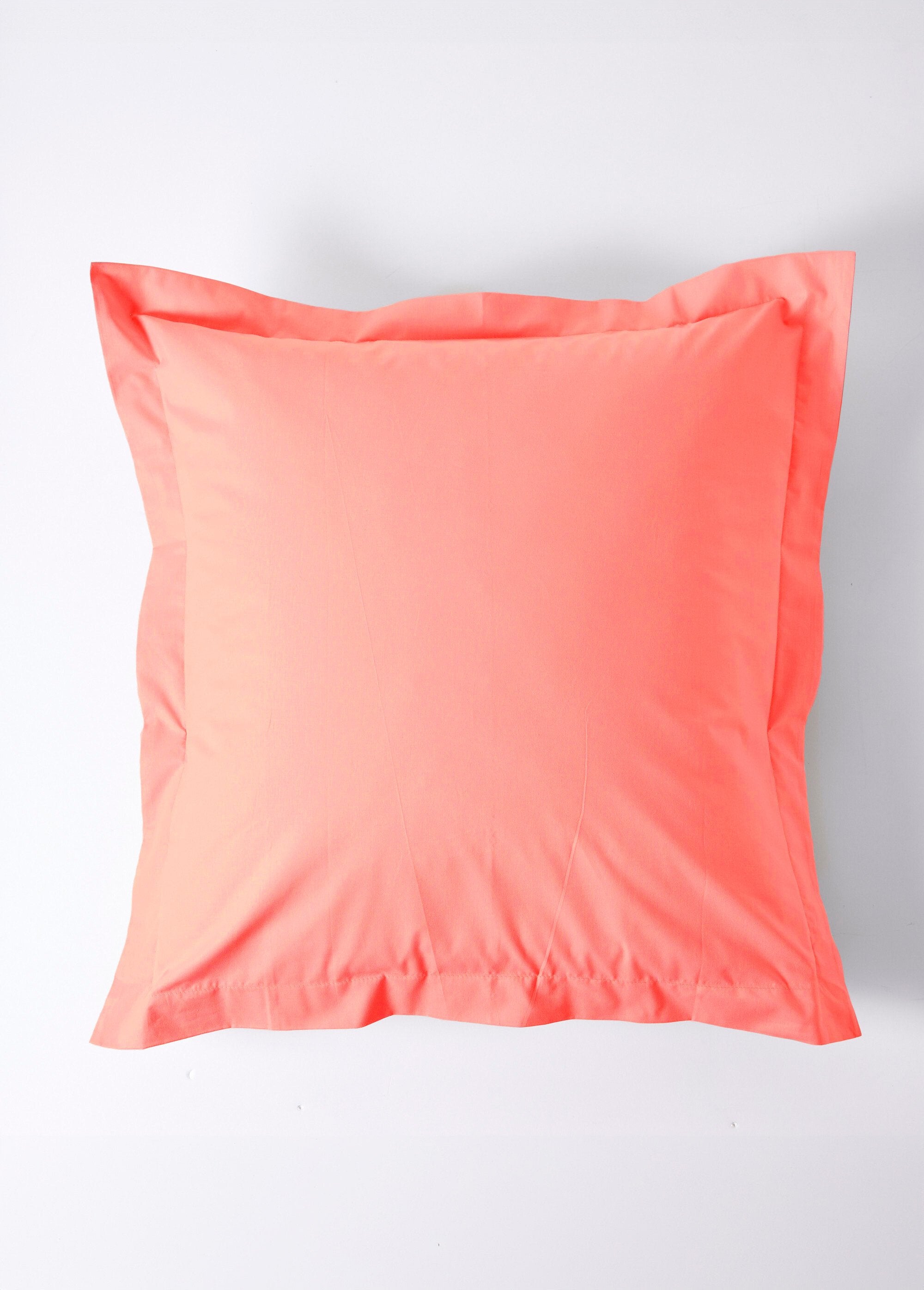 Funda_de_almohada_de_algodón_liso_Coral_FA1_slim