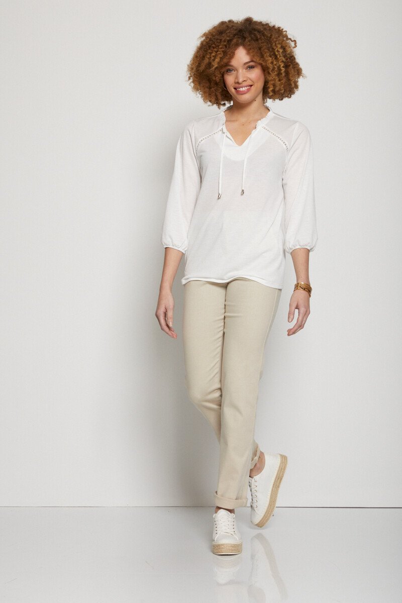 Camiseta_de_malla_con_relieve_estilo_blusa_Crudo_SF1_slim