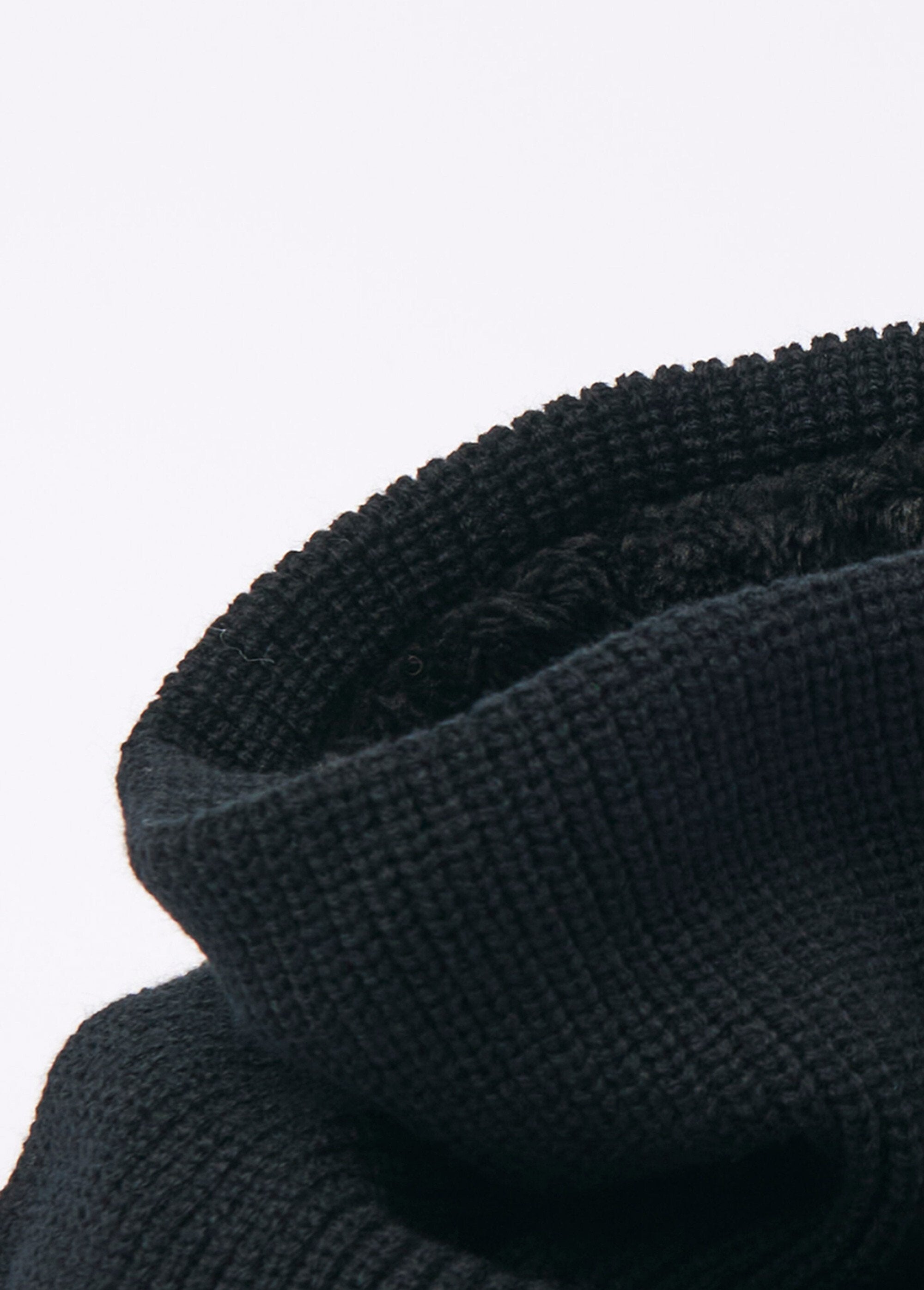 Calentador_de_cuello_de_punto_acanalado_y_polar_Negro_DE2_slim