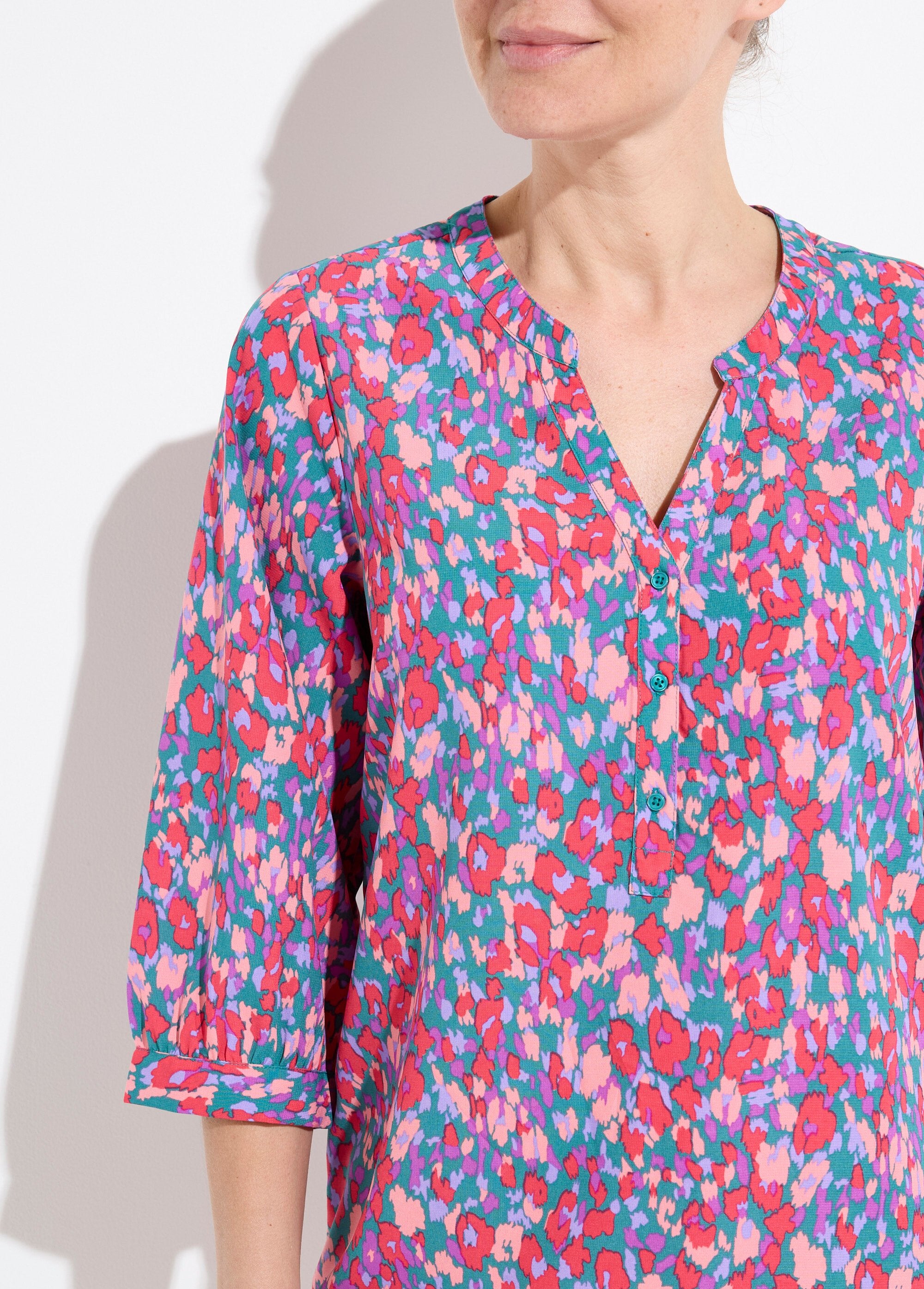 Tunique_boutonnée_ample_longue_manches_3/4_Vert_et_rose_DE1_slim