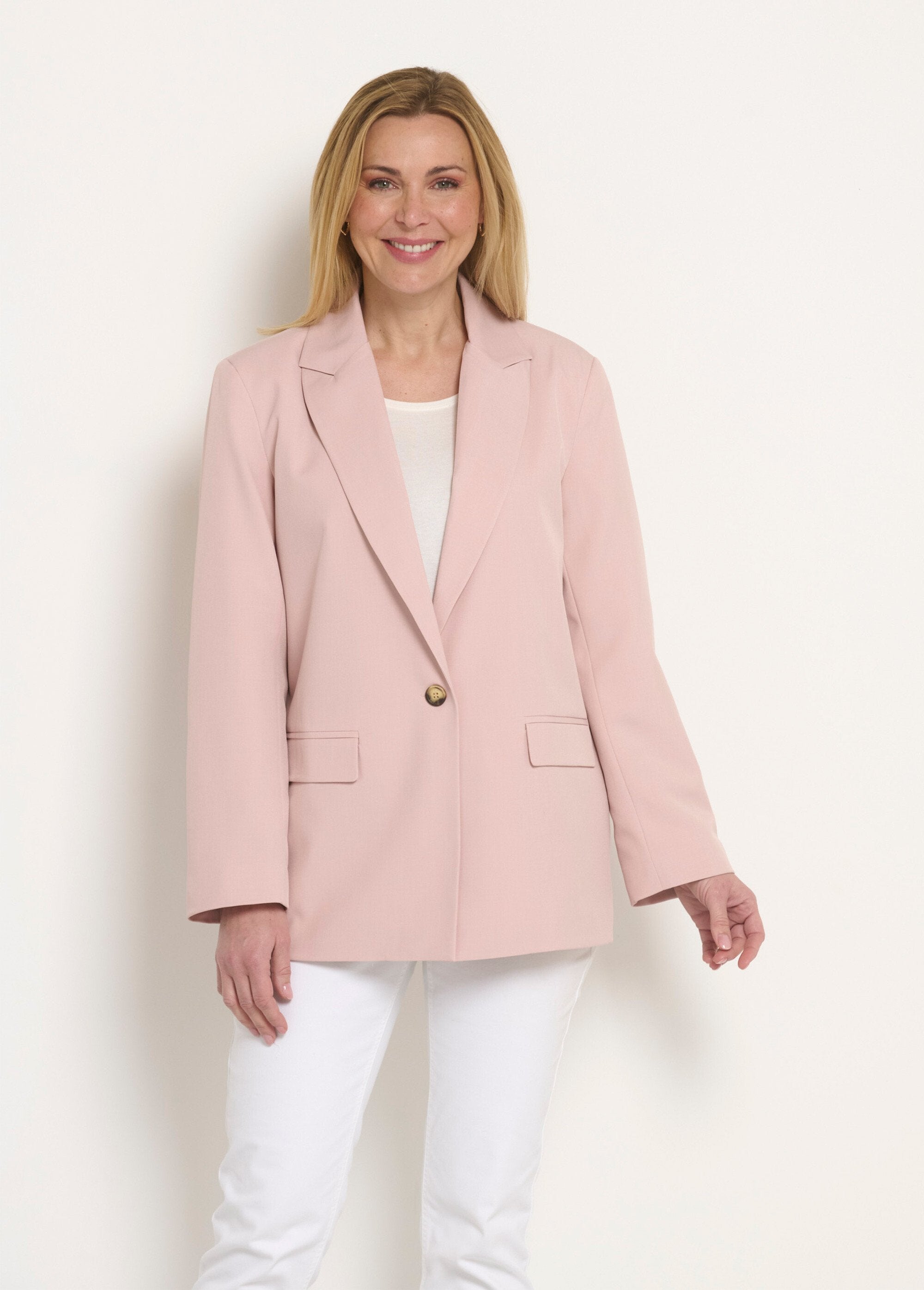 Chaqueta_larga_de_1_botón_con_cuello_sastre_Rosa_FA1_slim