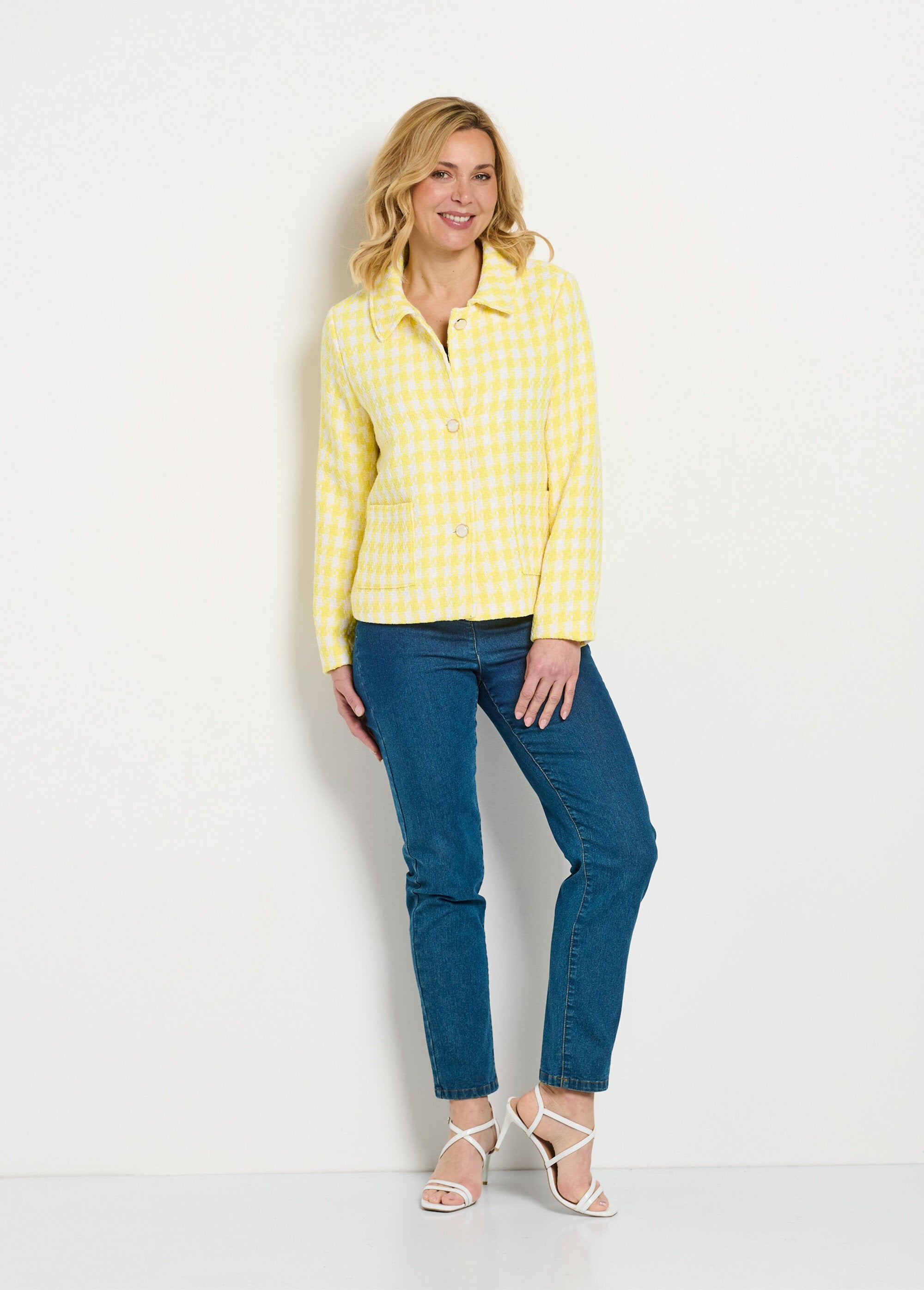 Chaqueta_corta_pata_de_gallo_amarillo_y_blanco_SF1_slim